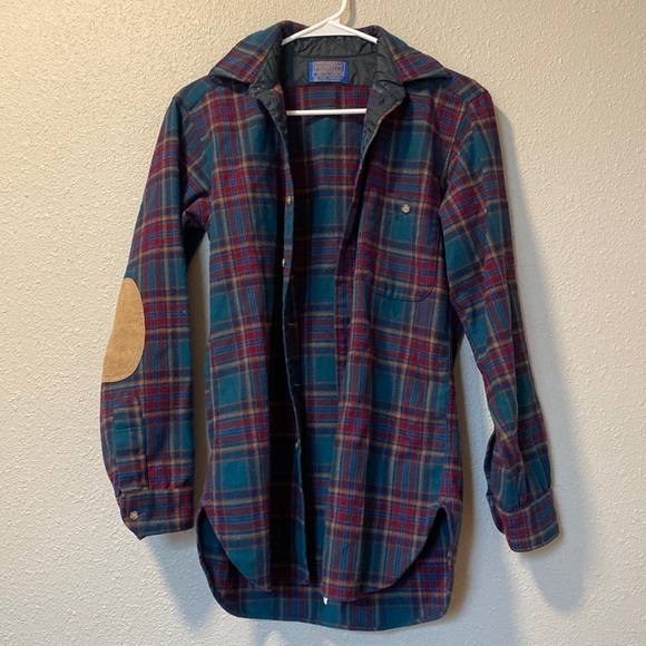 Pendleton Tops - Vintage Pendleton plaid elbow-patch trail shirt - button up plaid shirt